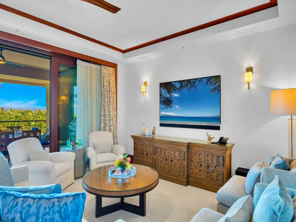 Luxury Maui Villa Ocean Views - Unforgettable Getaway